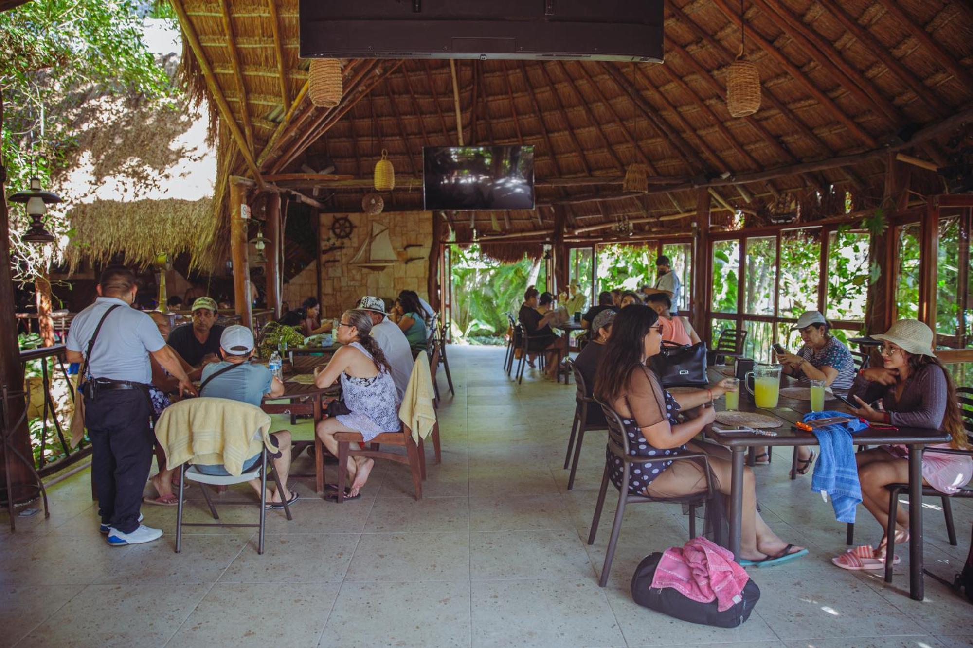 Hotel Aluxes Bacalar Esterno foto